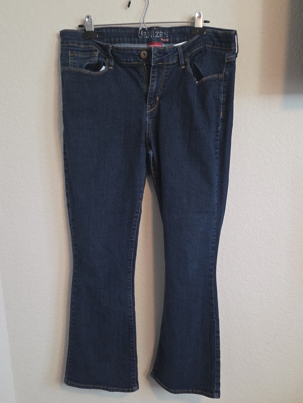Denizen from Levi's Dark Wash Bootcut Jeans Size 18S Petite Short Stretch